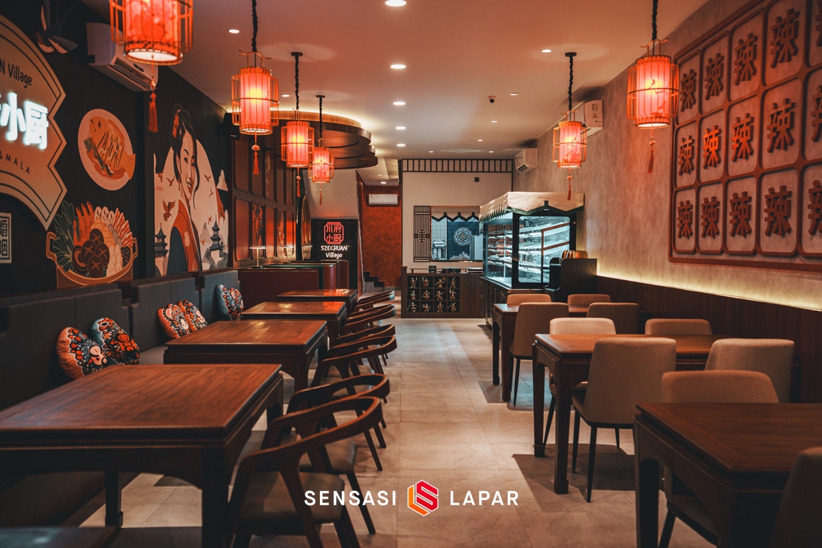 Szechuan Village Interior